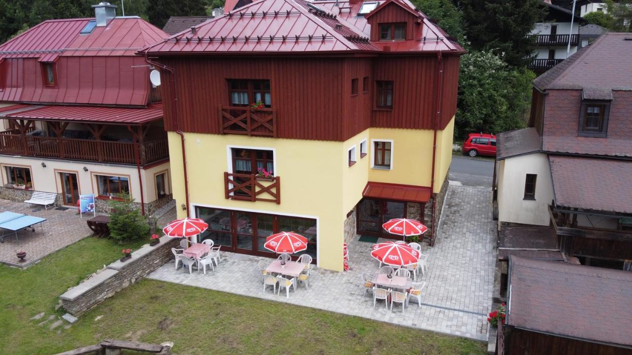 Chalupa Pohádka Zelezna Ruda Exterior foto