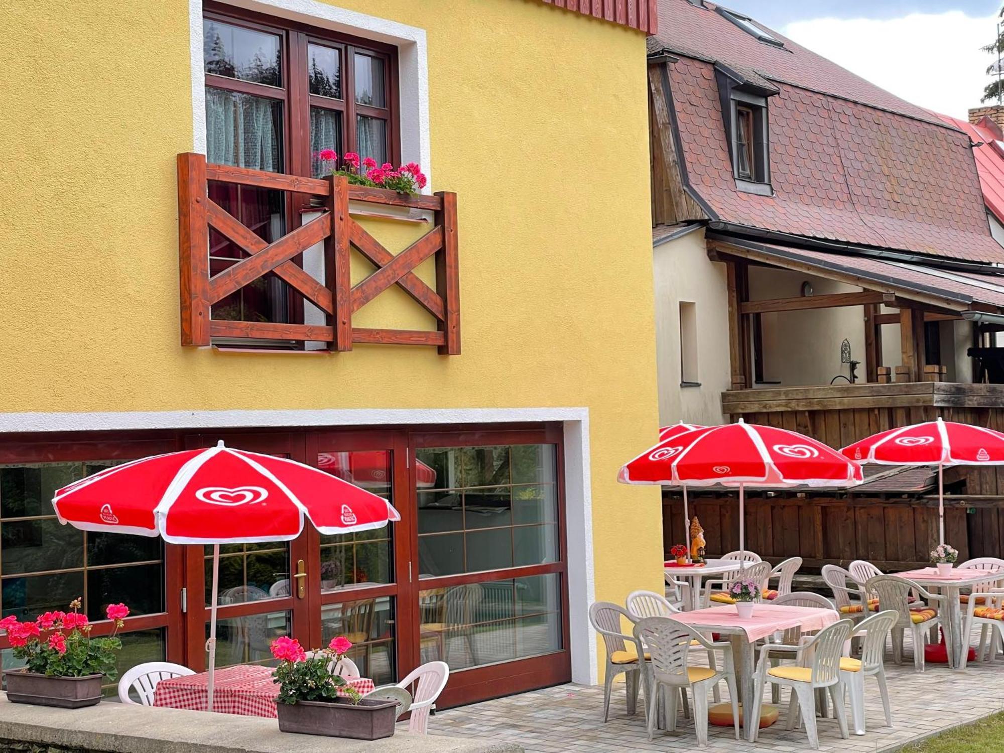 Chalupa Pohádka Zelezna Ruda Exterior foto