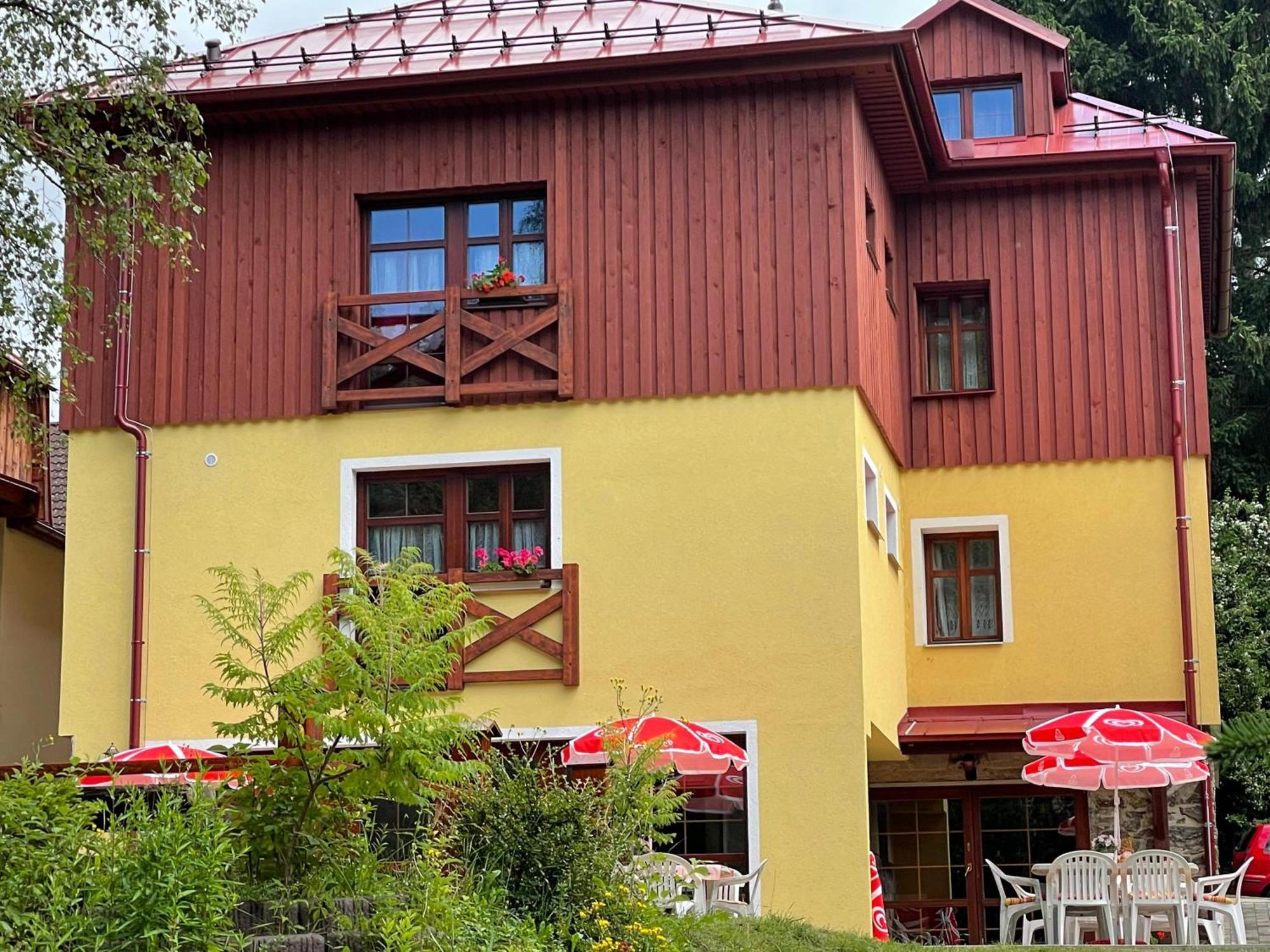 Chalupa Pohádka Zelezna Ruda Exterior foto